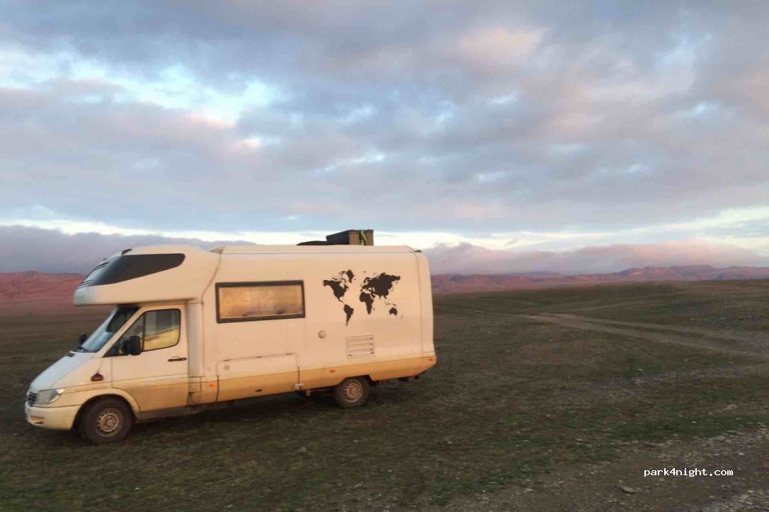 () Rustavi-Jandara - Unnamed Road — foto