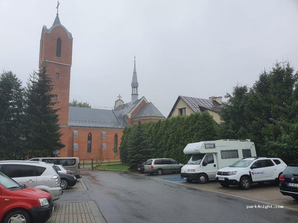 (38-700) Ustrzyki Dolne - 1 Dworcowa — foto 4