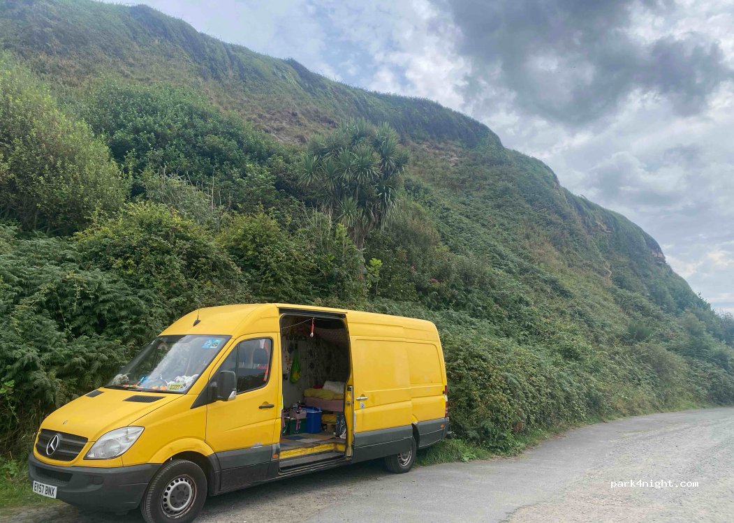 (KA19 8JS) Croy - Unnamed Road — foto 3