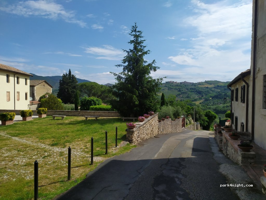 (02032) Fara in Sabina - Strada degli Inglesi — foto 2