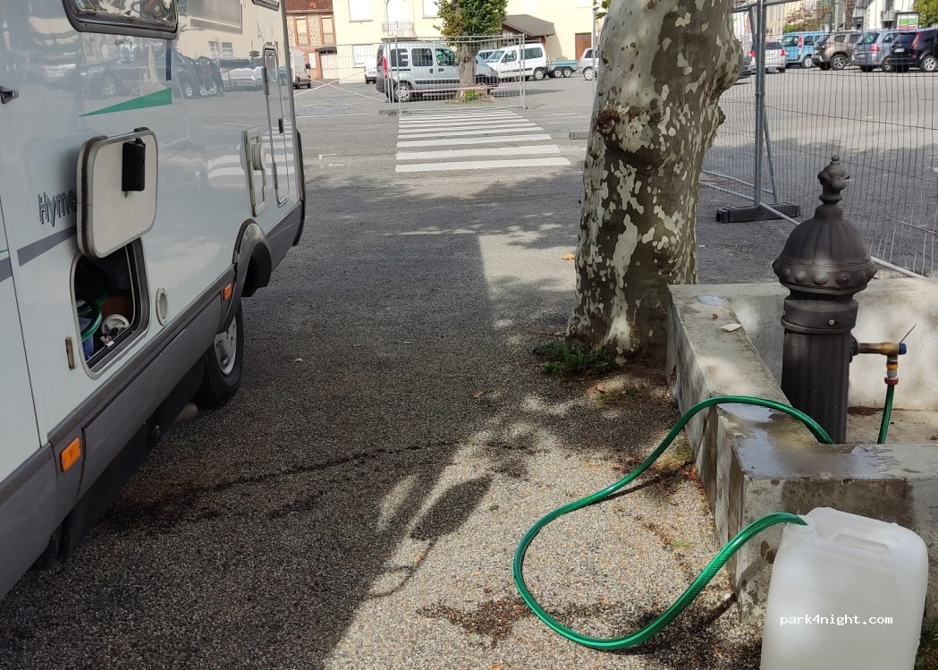 (64420) Soumoulou - Rue de Ladevèze — foto 4