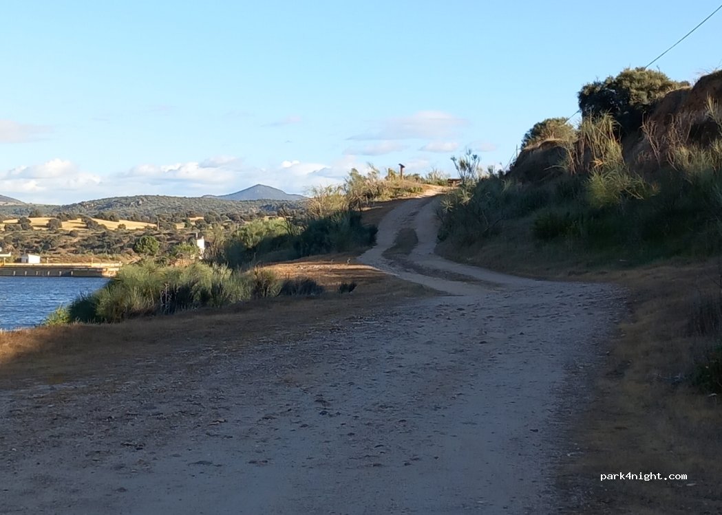 (45516) La Puebla de Montalbán - CM-4050 — foto 2