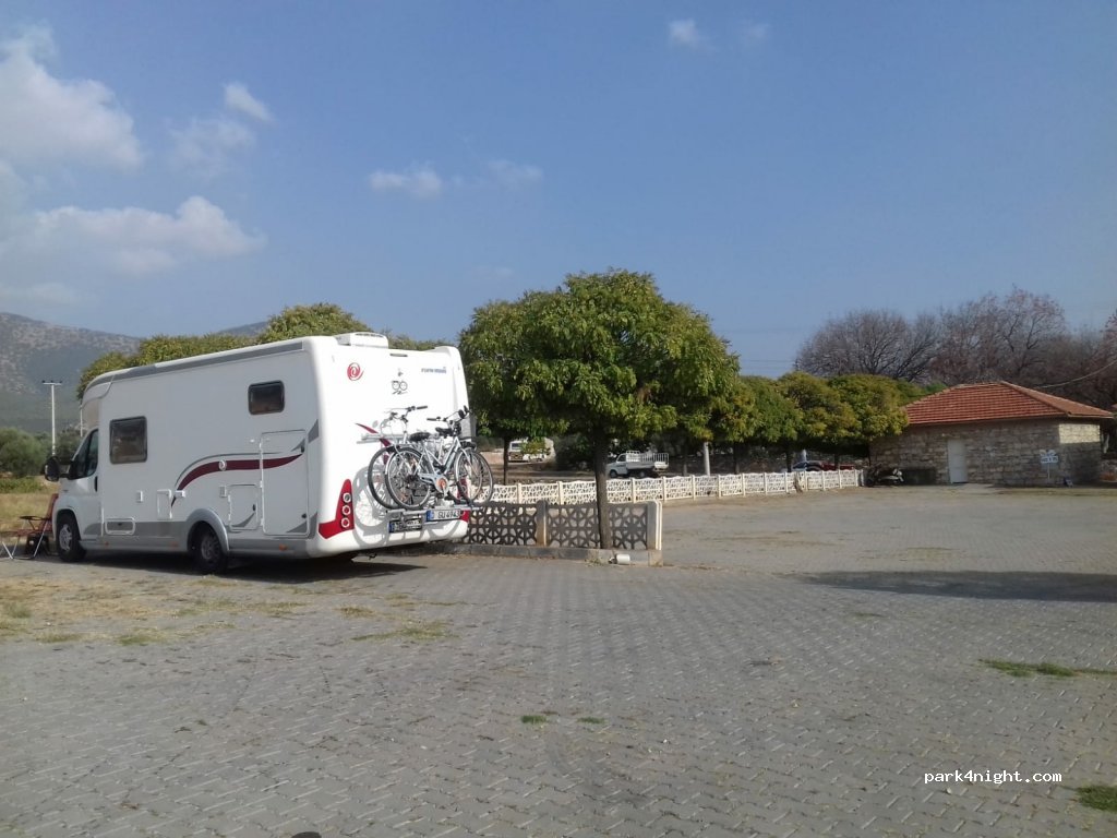 (09385) Geyre - Kuyucak Tavas Yolu — foto