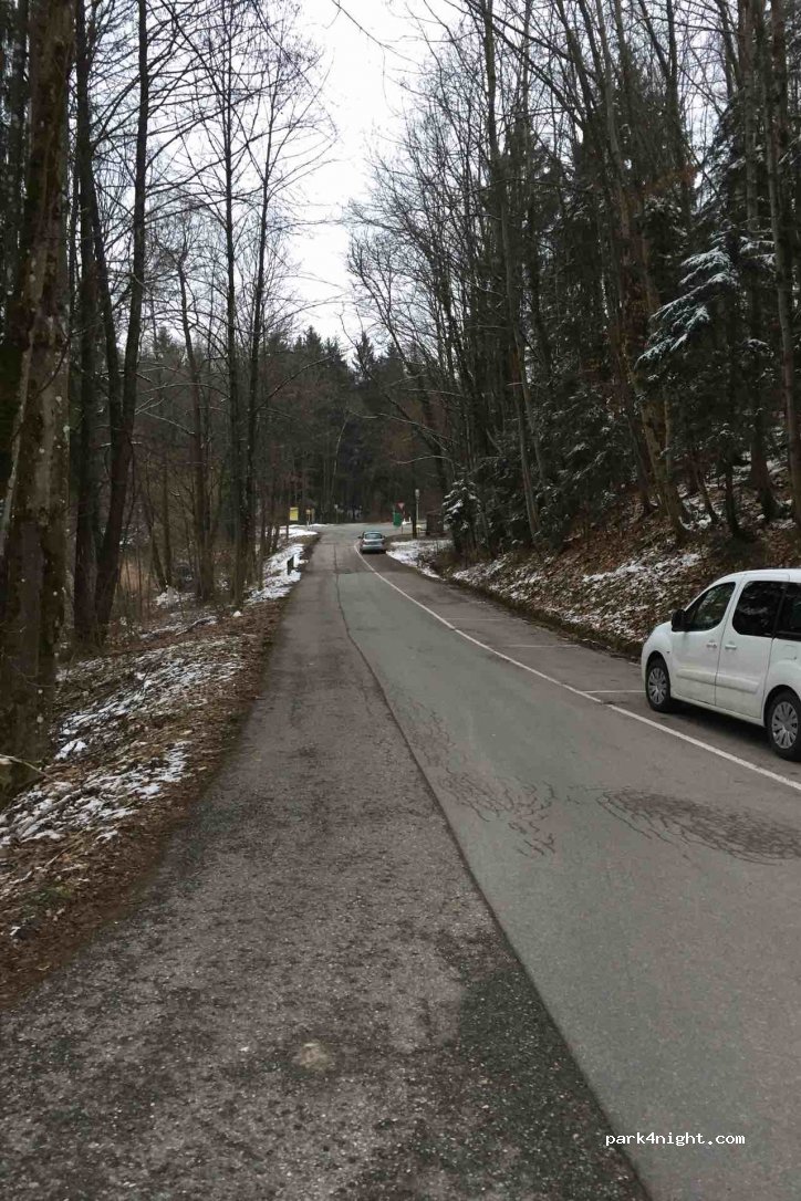 (5084) Großgmain - 167-241 Salzburgerstraße — foto