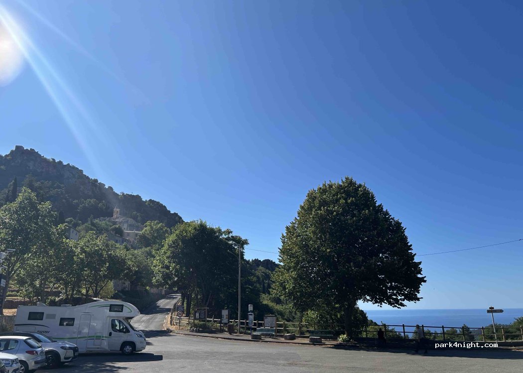 (06500) Sainte-Agnès - 81 Avenue du Château — foto 5