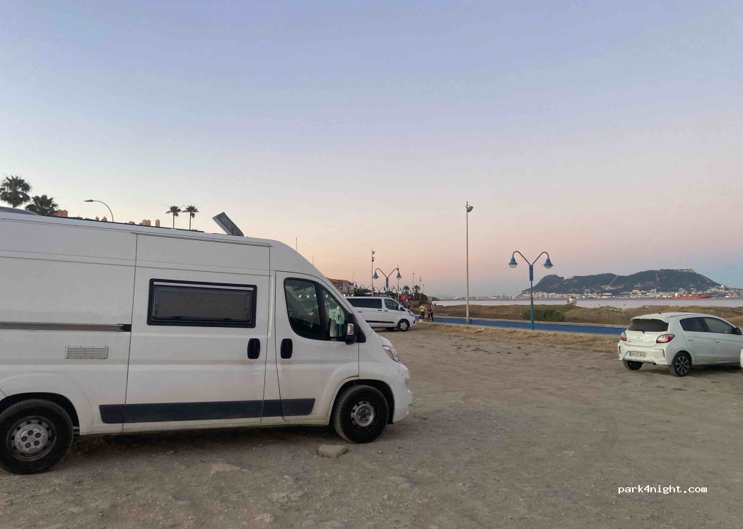 (11207) Algeciras - 37 Calle Orion — foto 4
