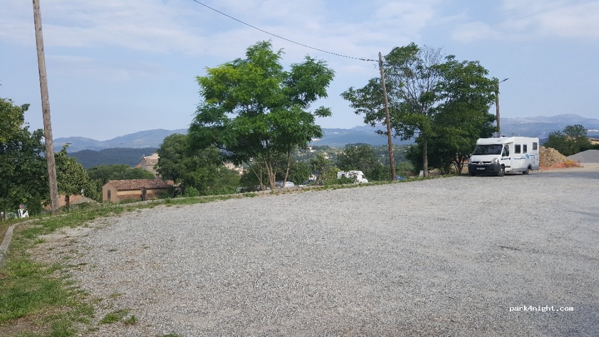 (83440) Veyan-Montauroux - Le Puits — foto