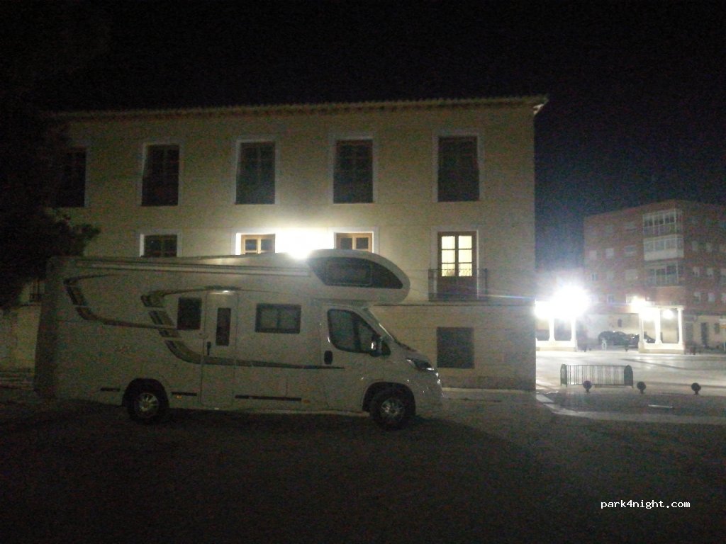 (16400) Tarancón - 9T Plaza del Ayuntamiento — foto