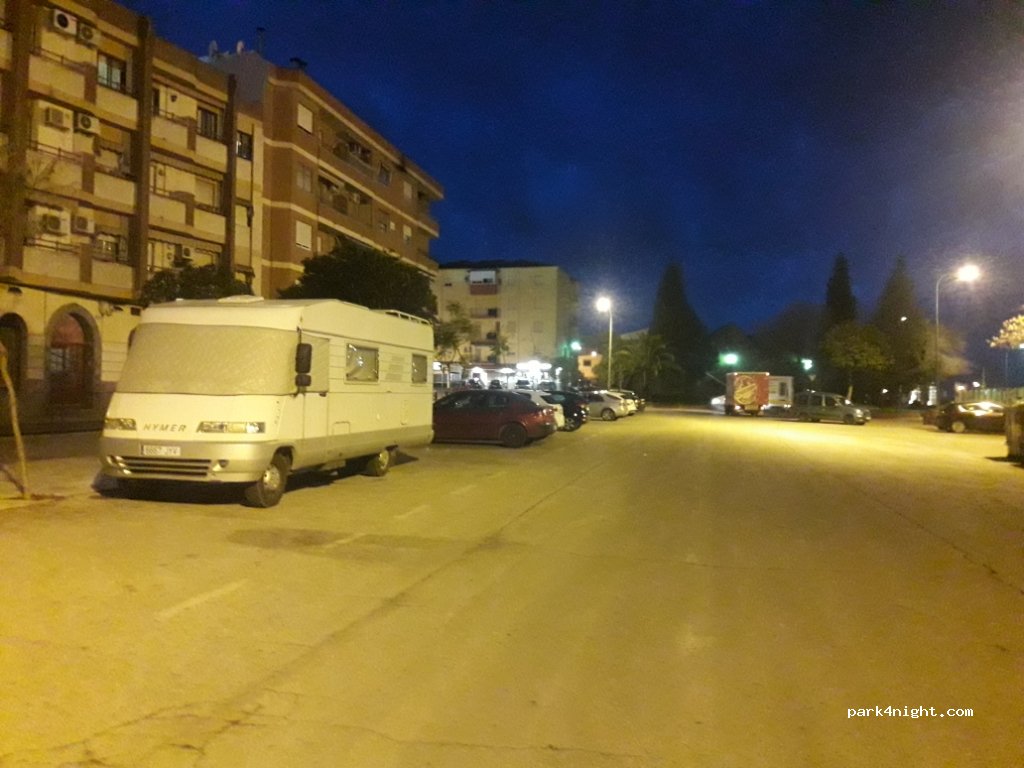 (23700) Linares - 2 Calle del Río Guadalén — foto