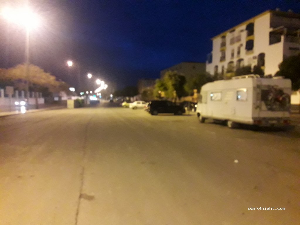 (23700) Linares - 2 Calle del Río Guadalén — foto 2