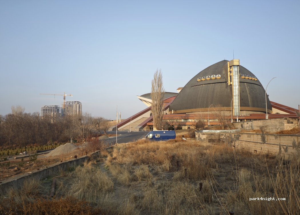 () Yerevan - Unnamed Road — foto 4