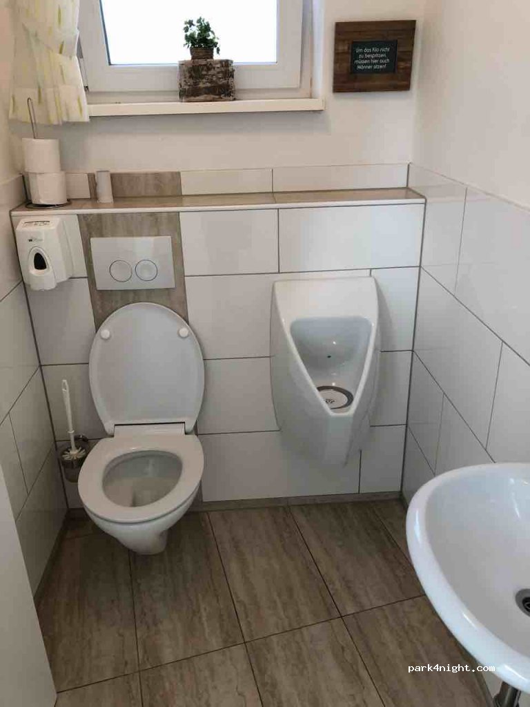 Naturcamping Kirchsee und Wohnmobilpark — foto