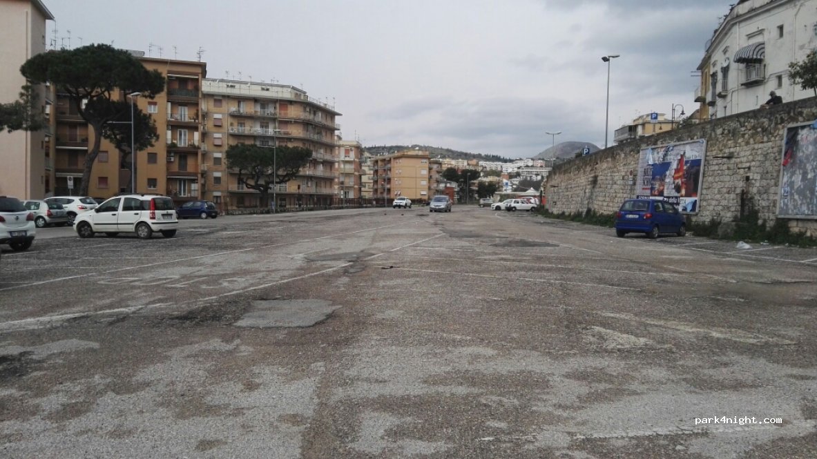 (04024) Gaeta - 20 Via del Piano — foto