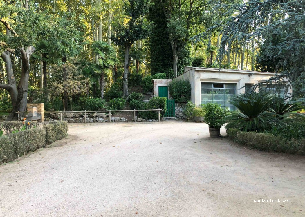 (17001) Girona - 12 Carrer del Riu Güell — foto 2