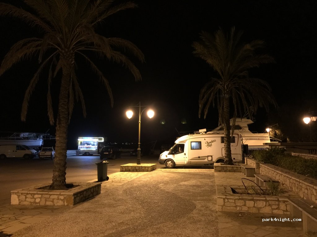 (272 00) Palouki - Paloukiou — foto