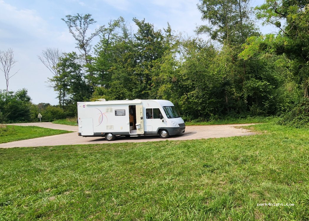 (89460) Sainte-Pallaye - D439 — foto 4
