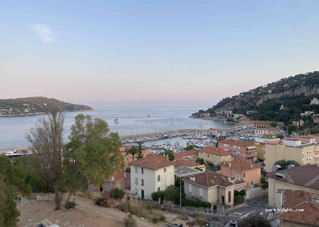 (06230) Villefranche-sur-Mer - 2 Avenue du Général de Gaulle — foto 3