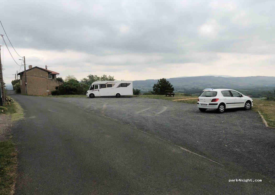 (69620) Bagnols - Aux Carrières — foto 2