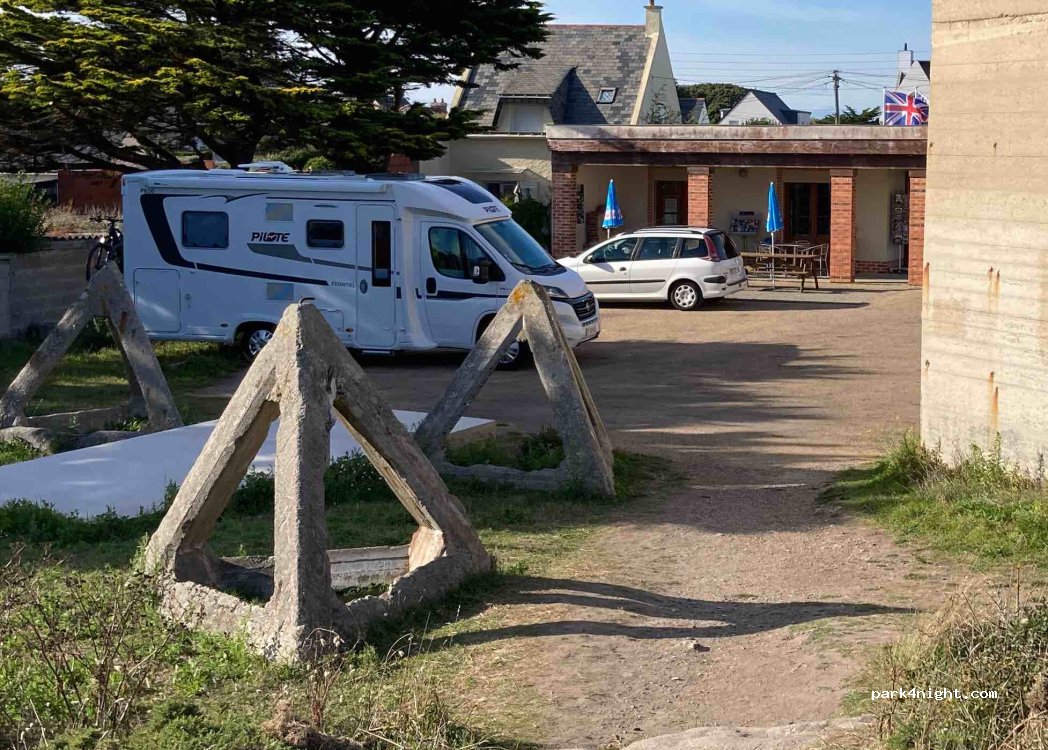 (44740) Batz-sur-Mer - 8-10 Route du Dervin — foto 3