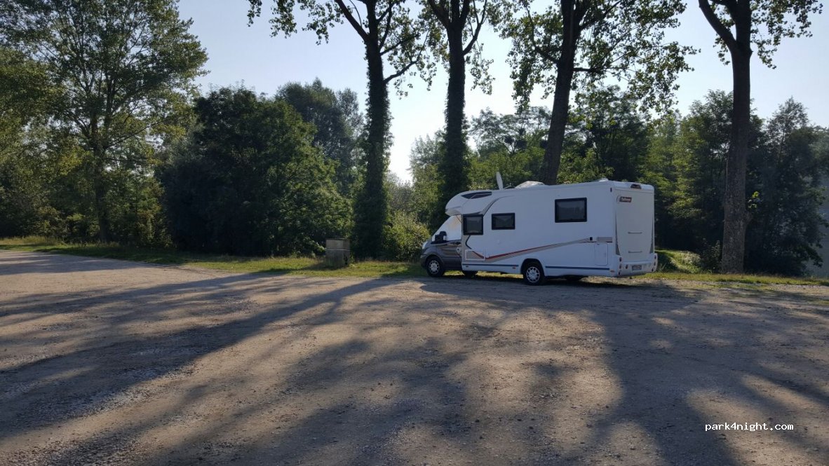(39100) Dole - Rue Thévenot — foto