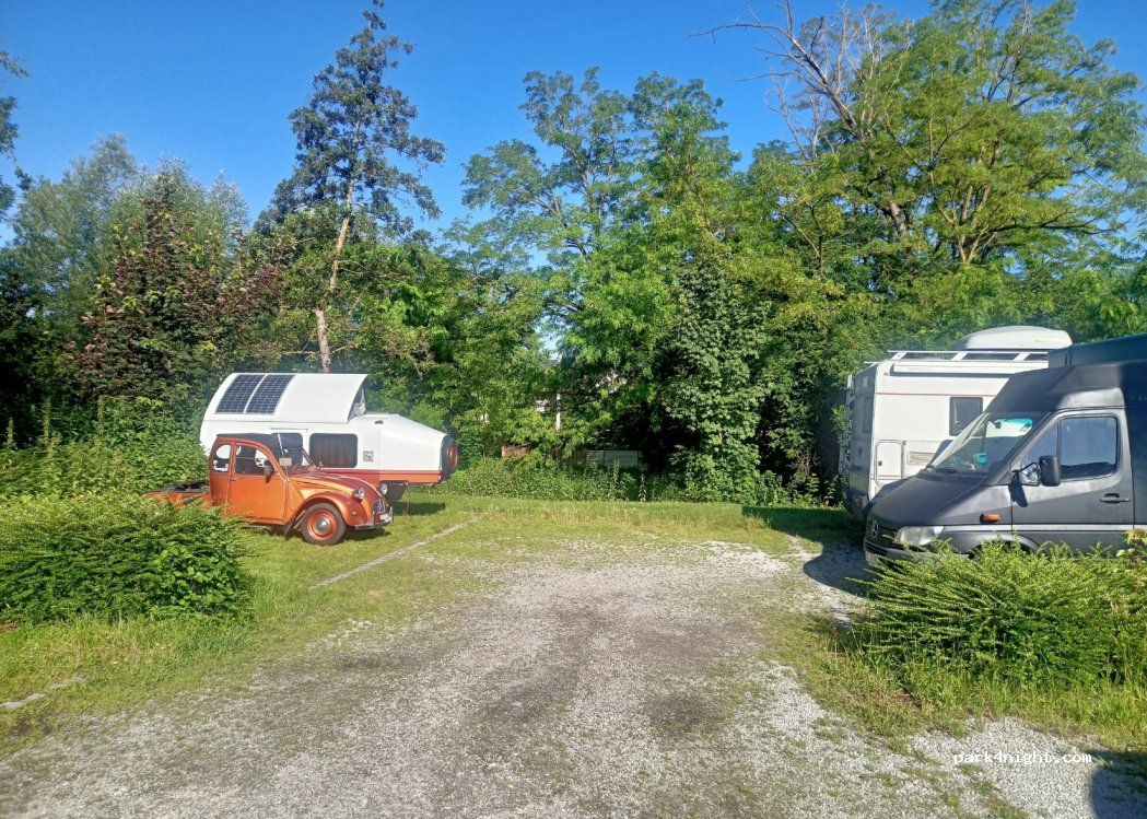 (79268) Bötzingen - 6 Im Grün — foto 4