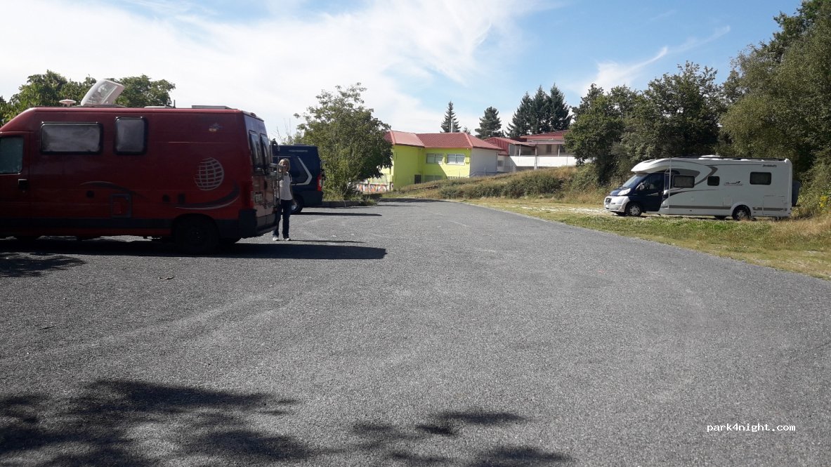 (32703) Maceda - Rúa do Toural — foto 2