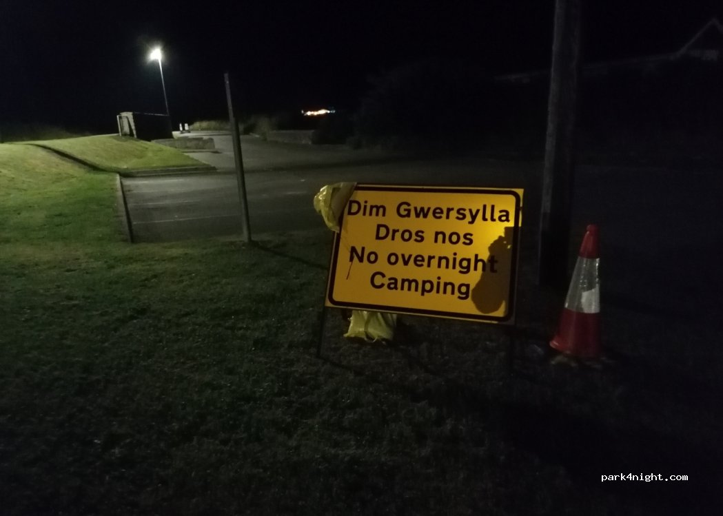 (LL64 5JL) Rhosneigr - A4080 — foto 2