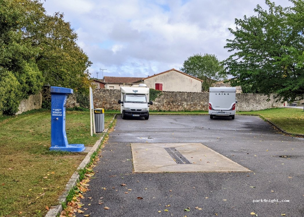 (79800) Pamproux - 11 Route de la Cueille — foto