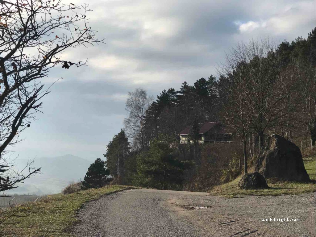 (79235) Vogtsburg im Kaiserstuhl - Abzweigung Oberbergener Str. — foto