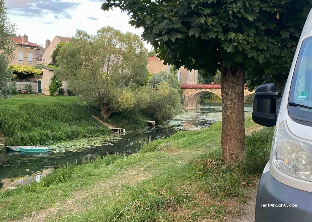(71350) Verdun-sur-le-Doubs - 1 Rue des Quais du Petit Doubs — foto 2