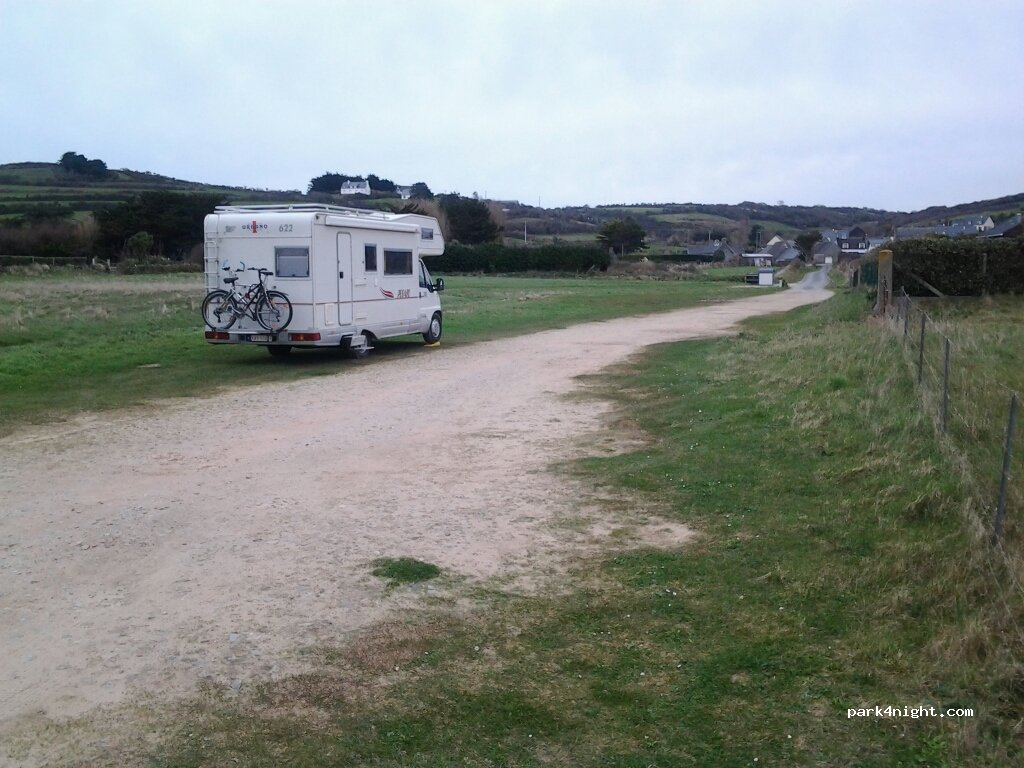 (50270) Surtainville - 65B Route du Pou — foto