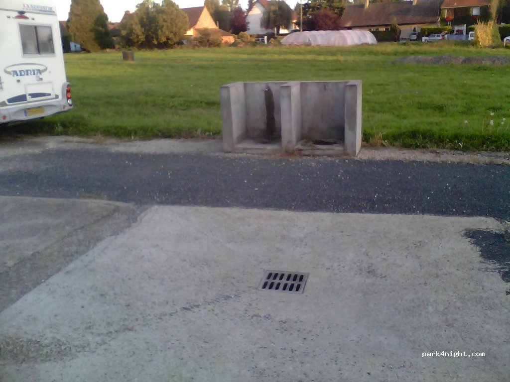 (71370) Ouroux-sur-Saône - 21-29 Rue Gaillard — foto 2