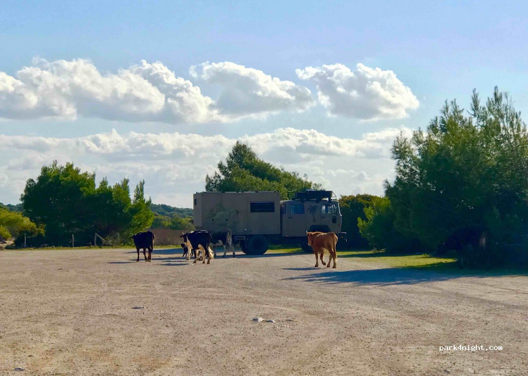 (270 52) Larisos - Unnamed Road — foto