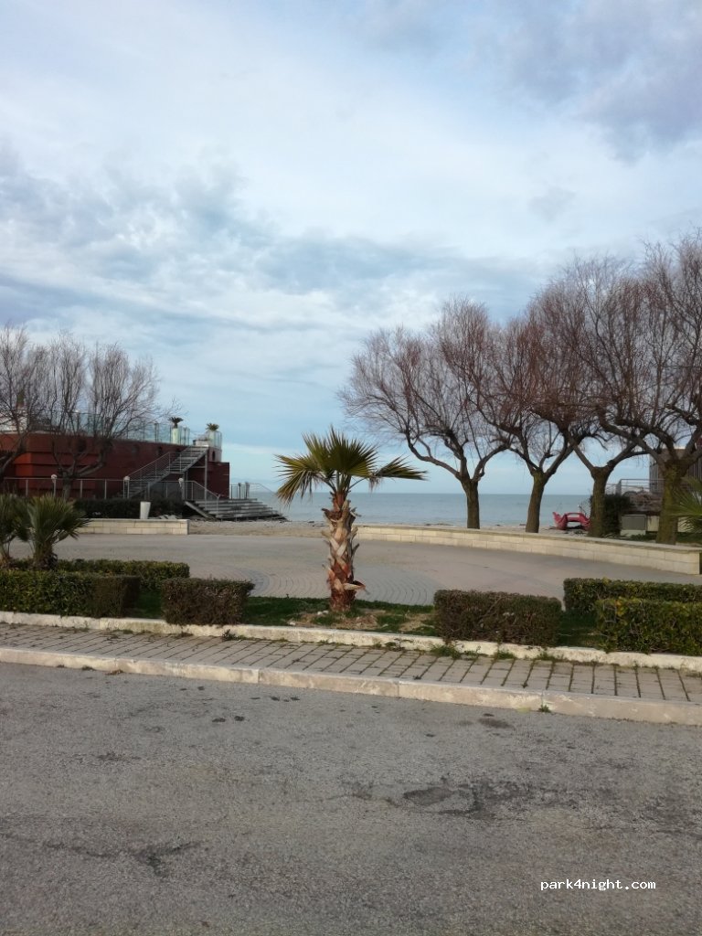 (64025) Scerne - 28 Via al Mare — foto