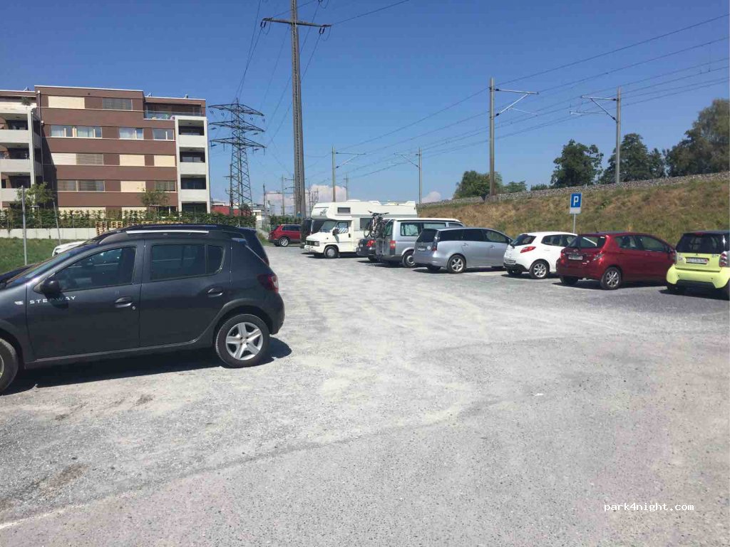 (8852) Altendorf - Zürcherstrasse 84 — foto