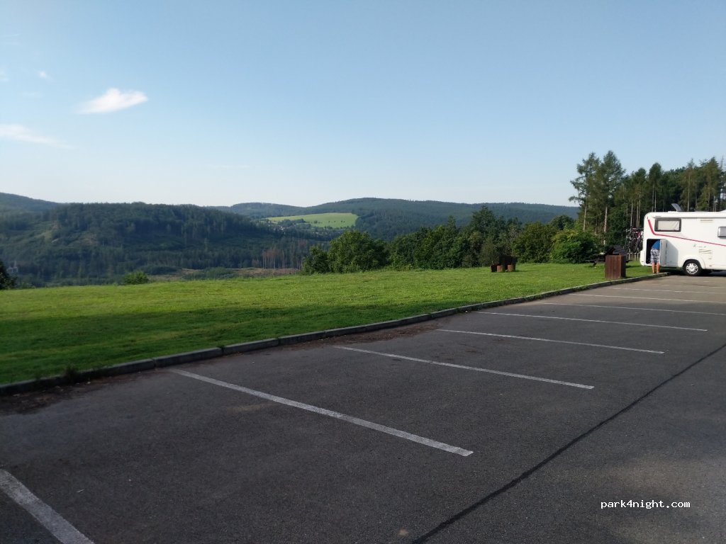 (783 25) Bouzov - Taliánka — foto 2