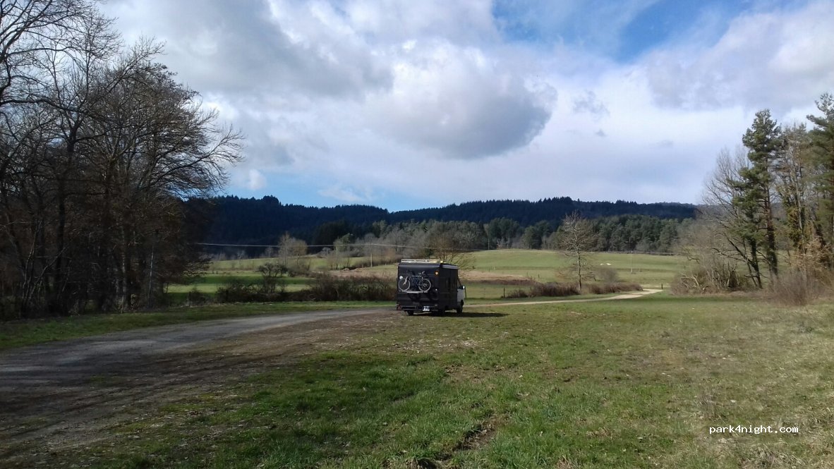 (63940) Marsac-en-Livradois - Riols — foto