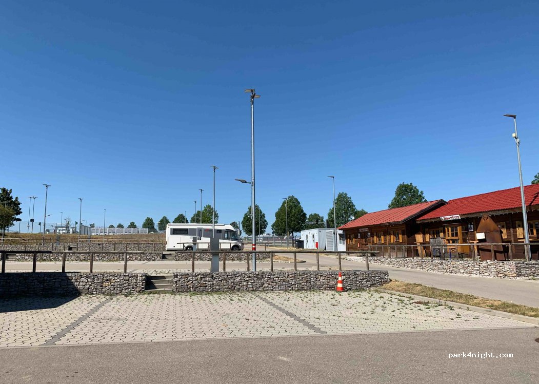 Wohnmboilstellplatz Messe | Leinfelden-Echterdingen — foto