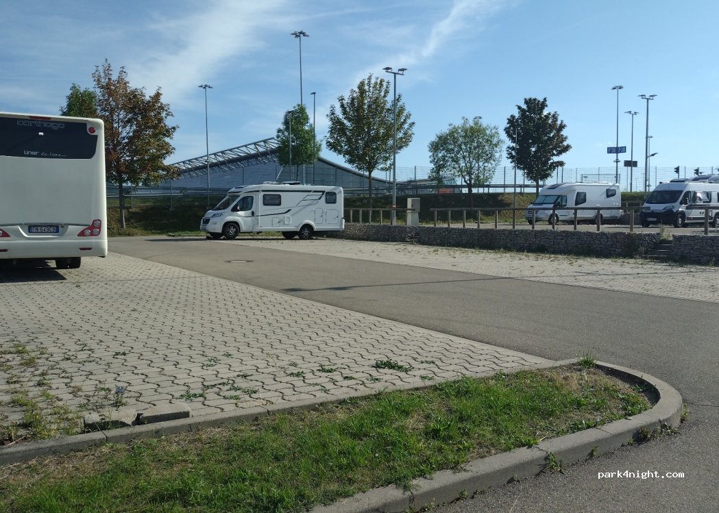Wohnmboilstellplatz Messe | Leinfelden-Echterdingen — foto 3