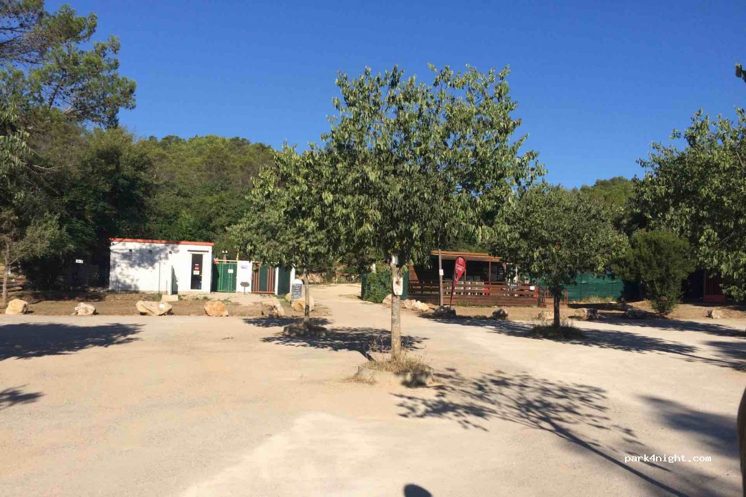 (83570) Carcès - D24 — foto