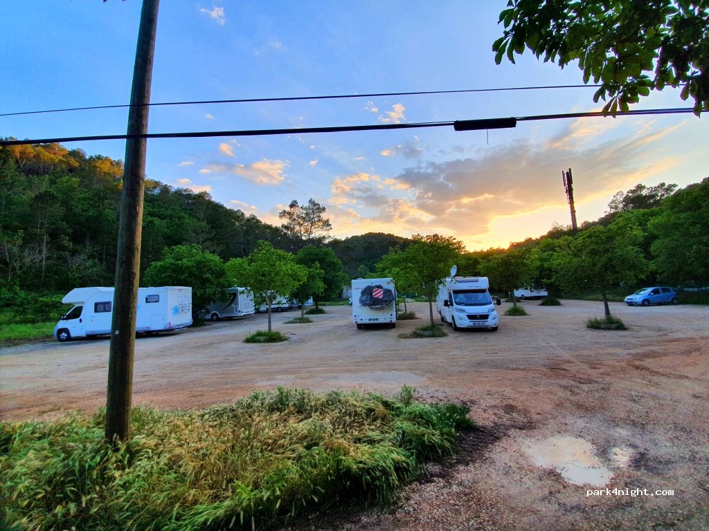 (83570) Carcès - D24 — foto 2