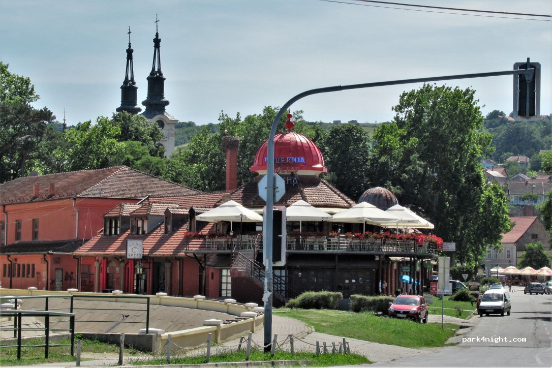() Sremski Karlovci - Karađorđeva — foto 4