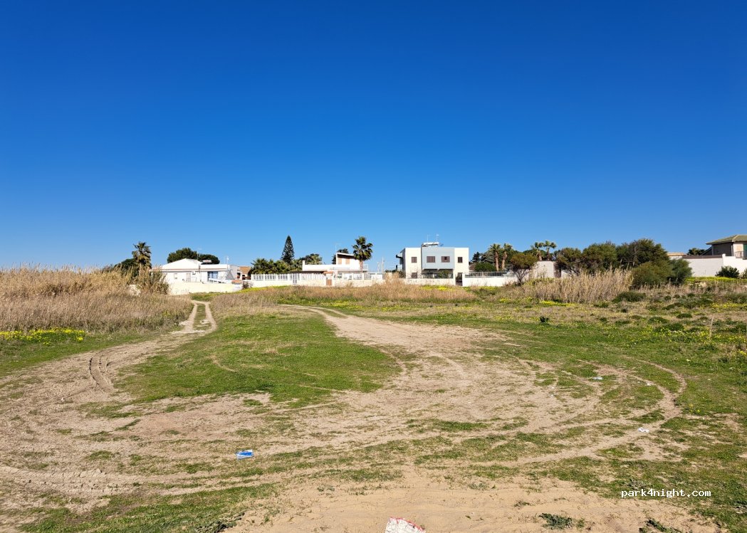 (93011) Manfria - Unnamed Road — foto 4