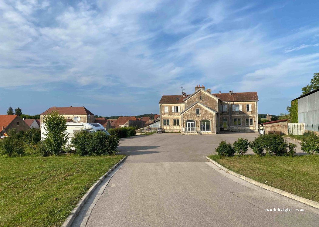 (39290) Chevigny - 11 Rue de Rainans — foto 3