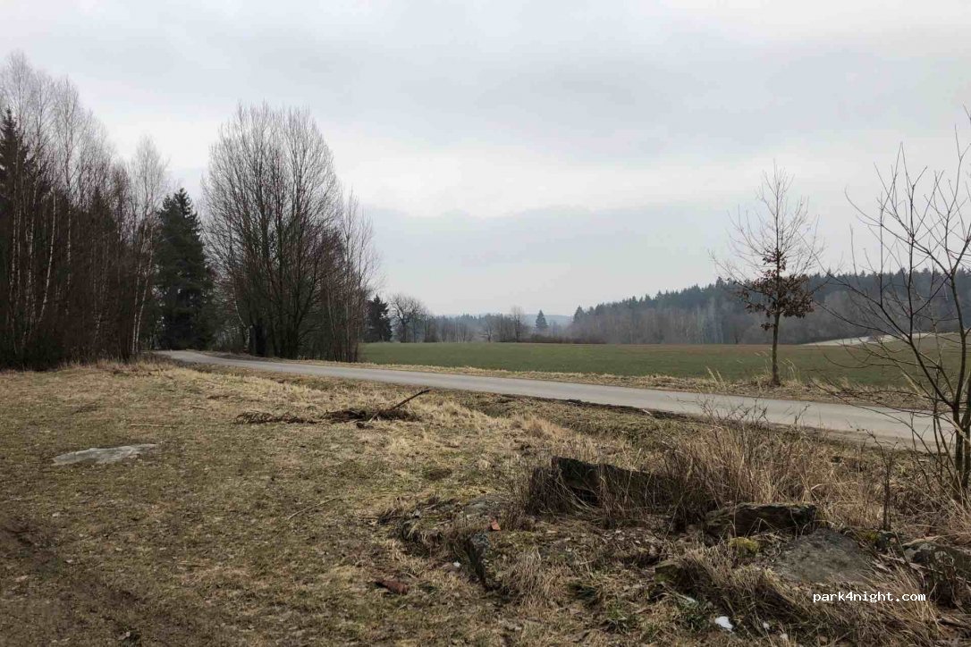(588 56) Řásná - Unnamed Road — foto