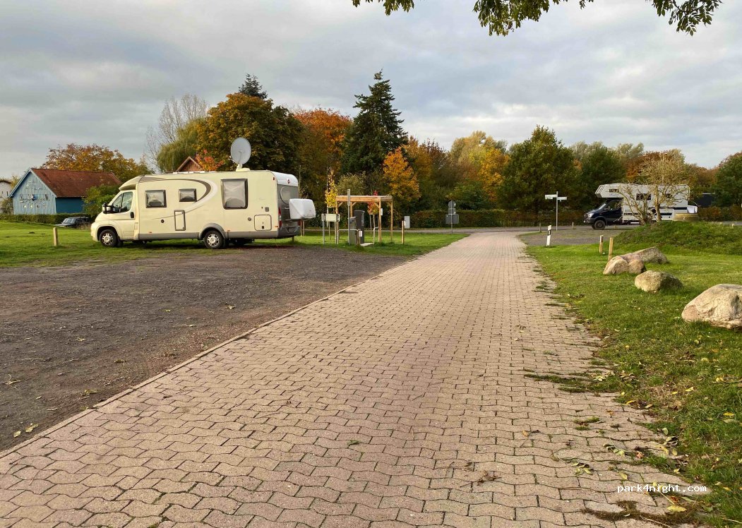 (27318) Hoya - Stettiner Strasse 39 — foto
