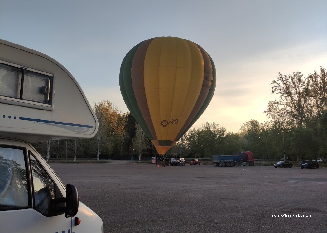 (28300) Aranjuez - 11 Carretera de Madrid — foto 3