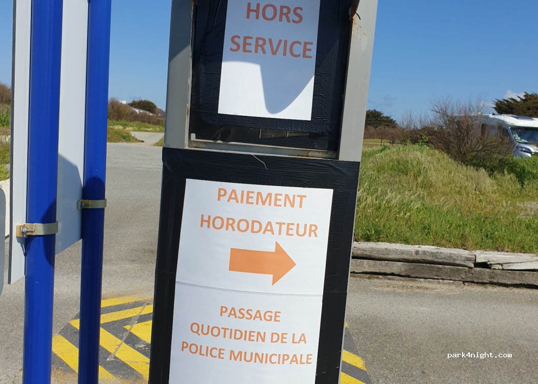 Aire de stationnement de camping-car de Quiberon — foto 2