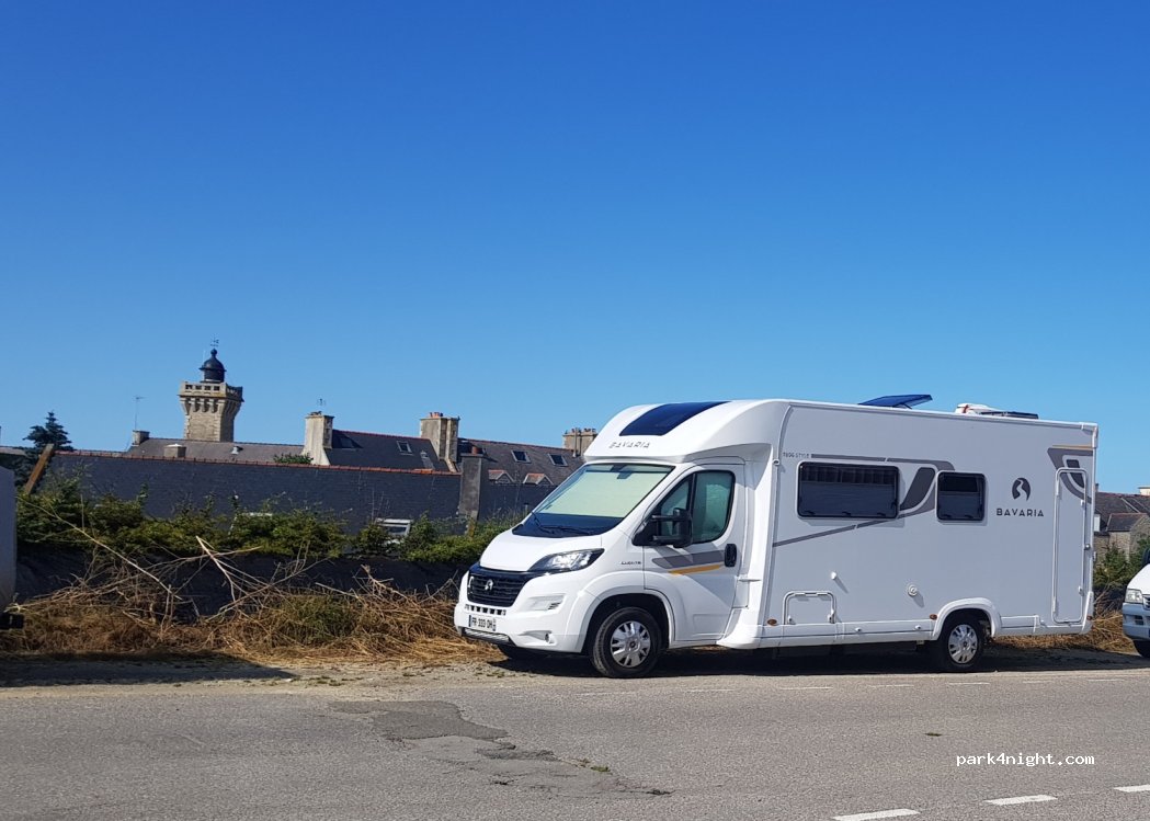 (29680) Roscoff - Rue de la Petite Vitesse — foto 2