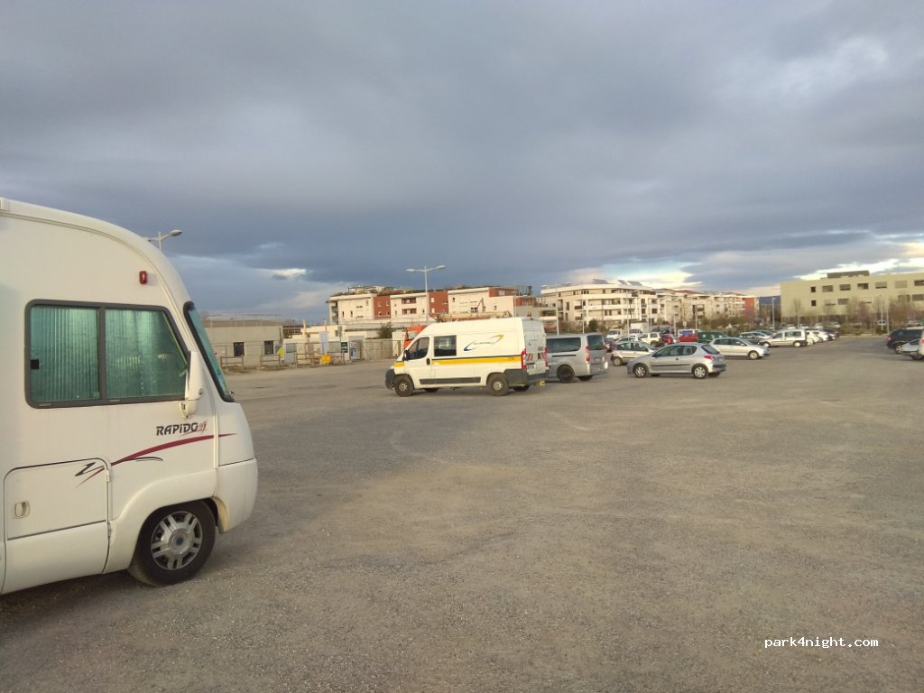 (04100) Manosque - 66 Traverse Françoise Dolto — foto 2